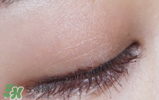 眼唇卸妝液怎么用？眼唇卸妝液使用方法