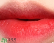 植村秀唇膏rd165試色 植村秀唇膏165色號效果圖 植村秀唇膏rd165試色 植村秀唇膏165色號效果圖