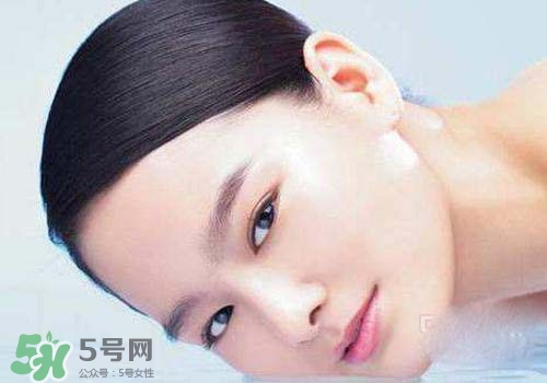 水光面膜哪個顏色好用？不同顏色的水光面膜適合膚質(zhì)