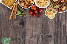 蘆柑皮可以做陳皮嗎?蘆柑皮和橘子皮的區(qū)別 蘆柑皮可以做陳皮嗎?蘆柑皮和橘子皮的區(qū)別