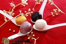 湯圓要煮幾分鐘？湯圓要煮多久才熟透？