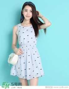 3月份去三亞穿什么？三月份去三亞穿什么衣服？