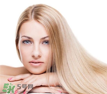 拉直頭發(fā)前要洗頭嗎?拉直頭發(fā)前要不要洗頭? 拉直頭發(fā)前要洗頭嗎?拉直頭發(fā)前要不要洗頭?