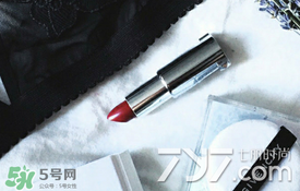 迪奧2017情人節(jié)口紅唇膏禮盒多少錢(qián)？dior2017情人節(jié)禮盒價(jià)格