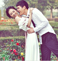 拍婚紗照可以戴眼鏡嗎？拍婚紗照戴眼鏡好不好？