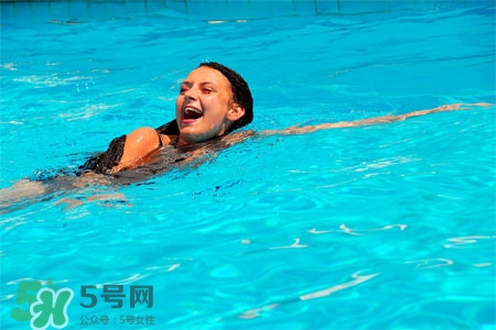 春天可以游泳嗎？春天游泳好嗎？