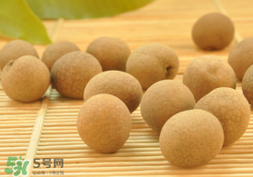 桂圓皮長霉了能吃嗎？桂圓皮發(fā)霉了里面可以吃嗎？