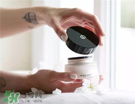 阿瑪尼素顏霜要卸妝嗎?阿瑪尼黑曜石面霜怎么用? 阿瑪尼素顏霜要卸妝嗎?阿瑪尼黑曜石面霜怎么用?