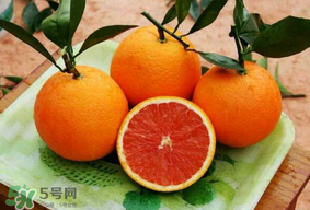 血橙上火嗎？血橙吃多了會(huì)上火嗎？