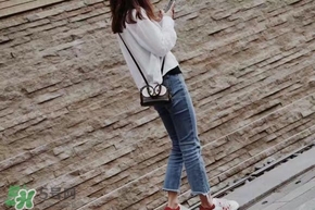 lv2017情人節(jié)限量包包多少錢？lv2017情人節(jié)愛情鳥小雞包價(jià)格