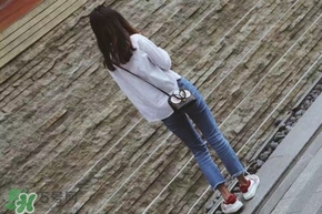 lv2017情人節(jié)限量包包多少錢？lv2017情人節(jié)愛情鳥小雞包價(jià)格