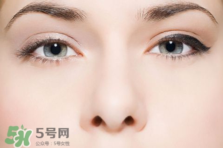 春天臉上冒痘痘怎么辦？為什么春天臉上容易出痘？