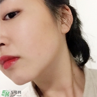 香奈兒修容膏怎么用？香奈兒修容膏使用方法