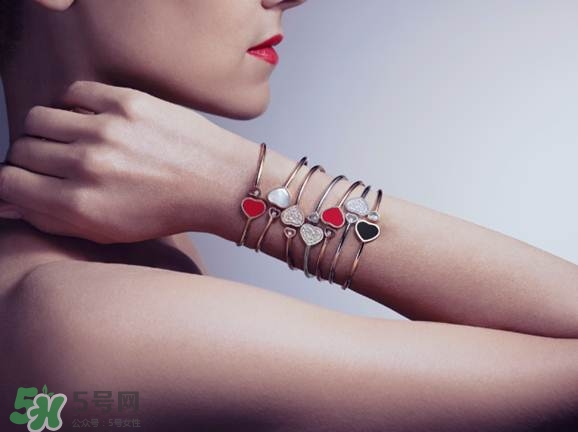 蕭邦2017情人節(jié)限量多少錢？蕭邦2017情人節(jié)手鏈項鏈價格