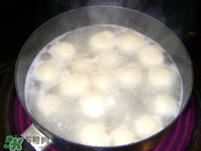 怎么包湯圓才不會(huì)裂開(kāi)？怎么包湯圓不會(huì)散？