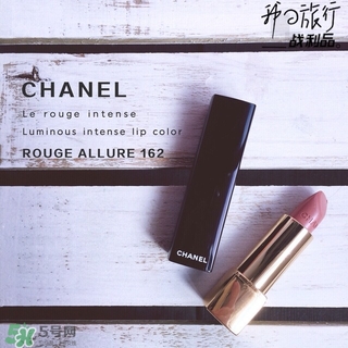 香奈兒豆沙色是幾號色？香奈兒豆沙色口紅試色