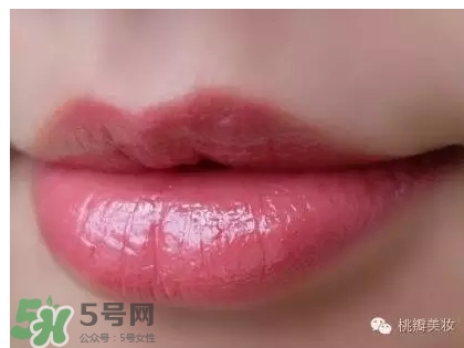 香奈兒細(xì)管coco216多少錢？香奈兒細(xì)管口紅216試色