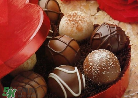 巧克力和牛奶能一起吃嗎？吃完巧克力能喝牛奶嗎？