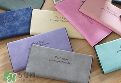 送女生錢包代表什么?男生送女生錢包的含義 送女生錢包代表什么?男生送女生錢包的含義