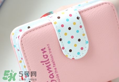 送女生錢包代表什么?男生送女生錢包的含義 送女生錢包代表什么?男生送女生錢包的含義