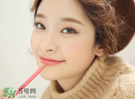 豆沙色口紅怎么化？豆沙色口紅怎么涂好看？