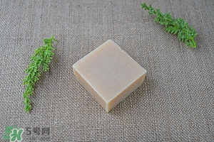 手工皂洗臉好嗎？手工皂和洗面奶哪個(gè)好？