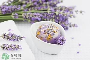 手工皂洗臉好嗎？手工皂和洗面奶哪個(gè)好？