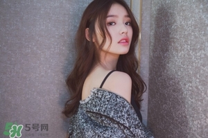 mac魅可2017情人節(jié)貝蒂唇膏多少錢？mac情人節(jié)限量唇膏口紅價格