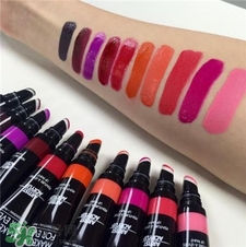 MAKE UP FOR EVER玫珂菲氣墊絲絨唇釉試色 MAKE UP FOR EVER玫珂菲氣墊絲絨唇釉試色