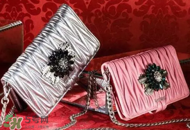 情人節(jié)送女朋友什么包包？情人節(jié)送包包攻略