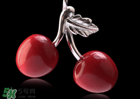 情人節(jié)送項(xiàng)鏈好嗎？情人節(jié)送女朋友什么項(xiàng)鏈好？