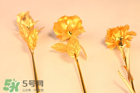 情人節(jié)可以送金玫瑰嗎？情人節(jié)送金玫瑰好嗎？