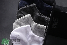 送男生襪子代表什么意思?女生送男生襪子的含義 送男生襪子代表什么意思?女生送男生襪子的含義