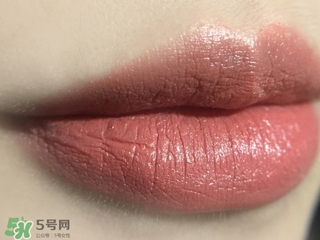 mac唇膏奶茶色是幾號？mac唇膏mocha試色