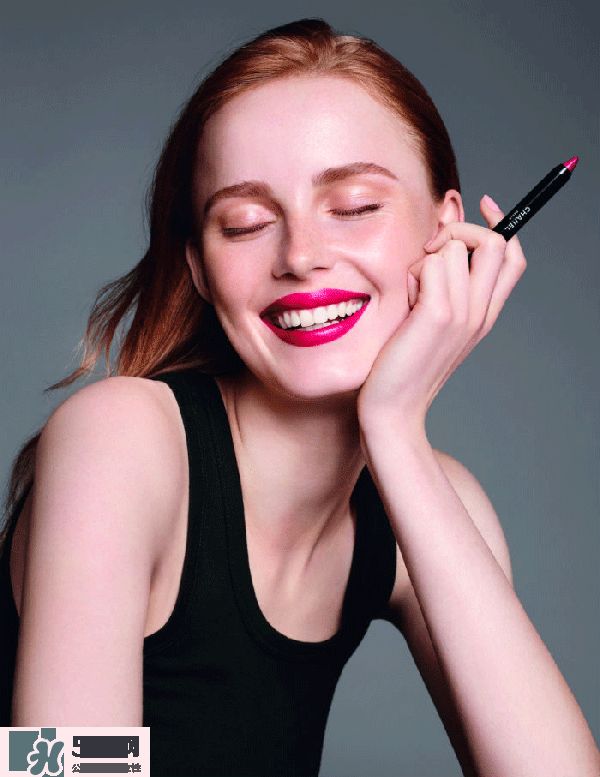 香奈兒2017coco水晶糖光透唇釉色號(hào) 香奈兒水晶糖光透唇釉試色