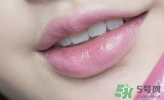 阿瑪尼Amani紅管唇釉色號(hào) 阿瑪尼紅管唇釉試色圖 阿瑪尼Amani紅管唇釉色號(hào) 阿瑪尼紅管唇釉試色圖