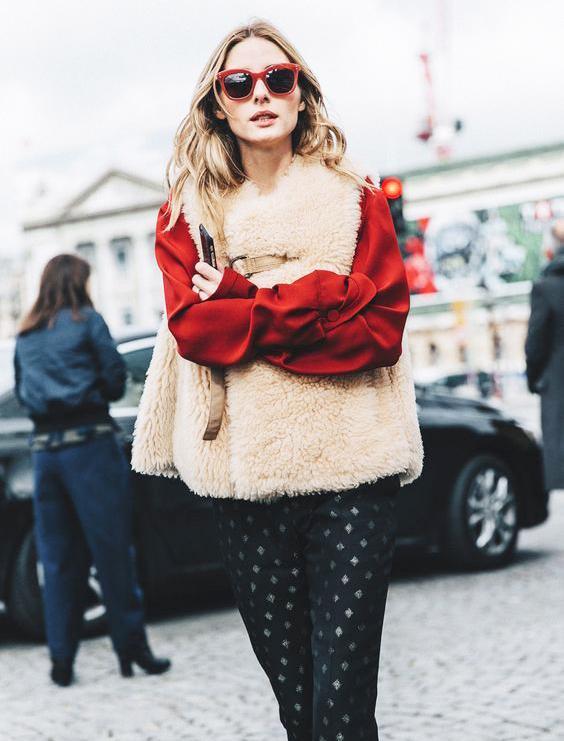 極光紅是什么顏色？極光紅口紅試色