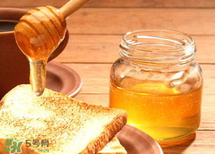 春天喝什么蜂蜜好？春天吃哪種蜂蜜好？