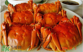 春天吃螃蟹應(yīng)該選公的好還是母的好？春天螃蟹是公的好還是母的？