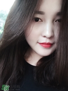 迪奧558口紅試色照片 迪奧558口紅價(jià)格 迪奧558口紅試色照片 迪奧558口紅價(jià)格