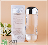 ipsa流金水含酒精嗎？茵芙莎流金水有酒精嗎？