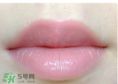 卡唇紋是什么意思？卡唇紋怎么辦？