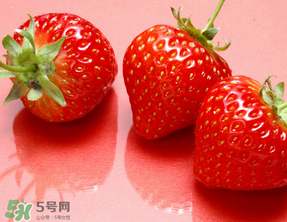 奶油草莓是什么品種？奶油草莓和巧克力草莓的區(qū)別 