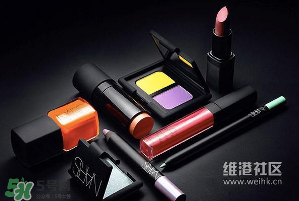 tom ford和nars哪個好？tom ford和nars唇膏口紅對比