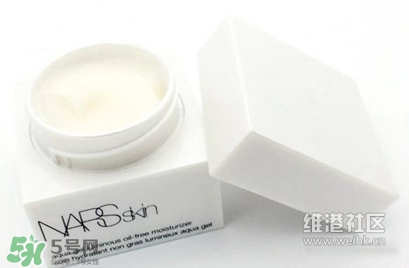 tom ford和nars哪個好？tom ford和nars唇膏口紅對比