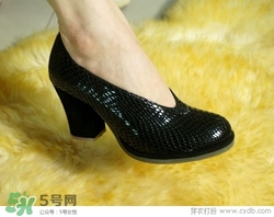 3月份穿什么鞋子？三月份穿什么鞋？