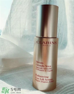 嬌韻詩(shī)電眼精華好用嗎？嬌韻詩(shī)電眼精華怎么樣？