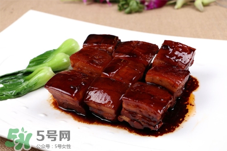 紅燒肉可以用紅糖嗎？紅燒肉用紅糖還是白糖？