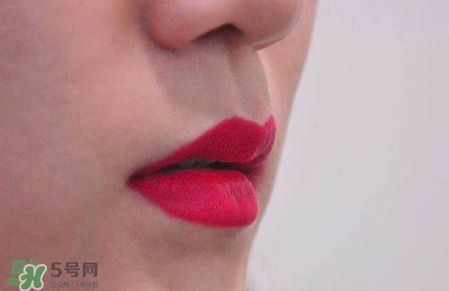 蘭蔻菁純唇膏388多少錢？蘭蔻菁純唇膏388專柜價(jià)