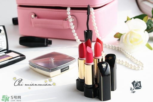 蘭蔻菁純唇膏怎么打開？蘭蔻口紅蓋子怎么打開？